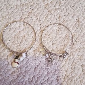 BRAND NEW, 2 pack of christmas bracelets